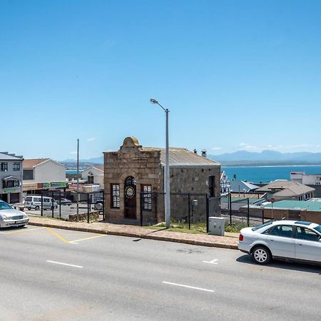 Bay Vista Guesthouse Mossel Bay Exterior photo